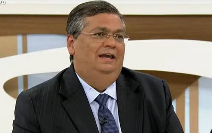 Flávio Dino afirmou nesta quinta 14 que o Maranhão tem estoque suficiente de seringas 