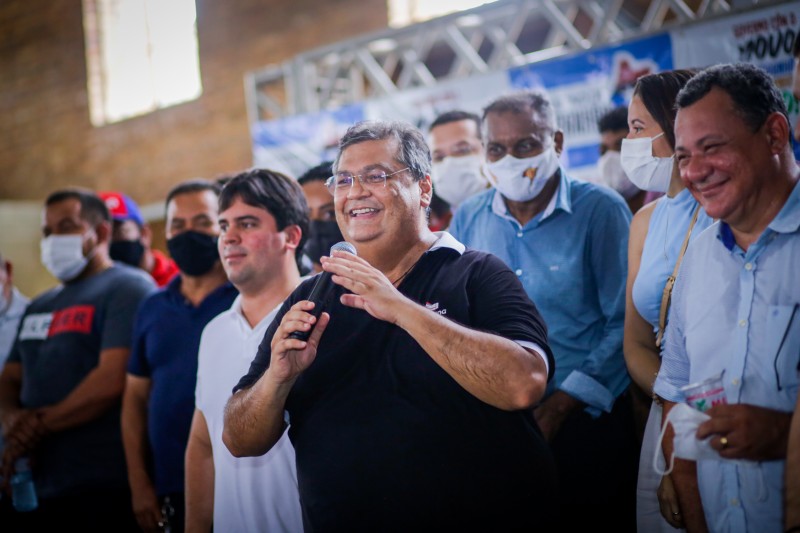 Governo entrega Escola Digna e anuncia Restaurante Popular em Pindaré-Mirim