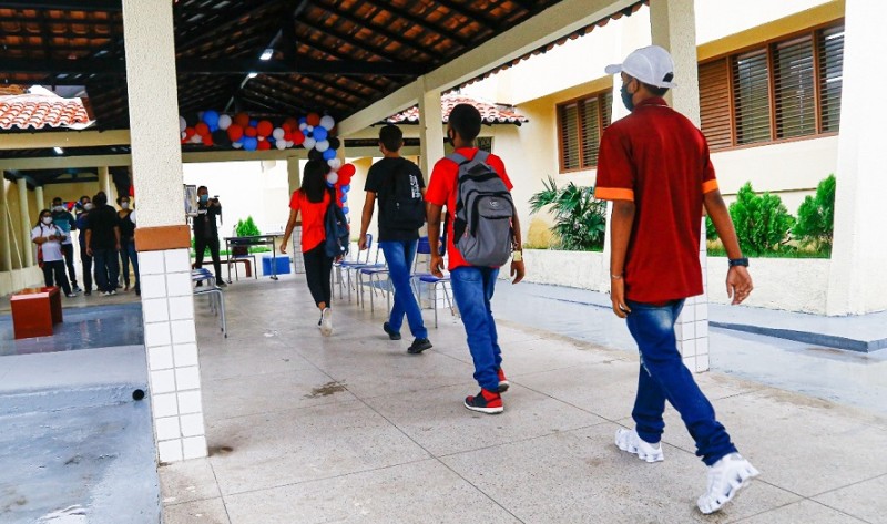 Estudantes da rede estadual iniciam ano letivo em todo o Maranhão