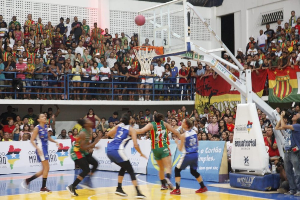 Sampaio vence o Campinas de virada e fatura a Liga de Basquete Feminino