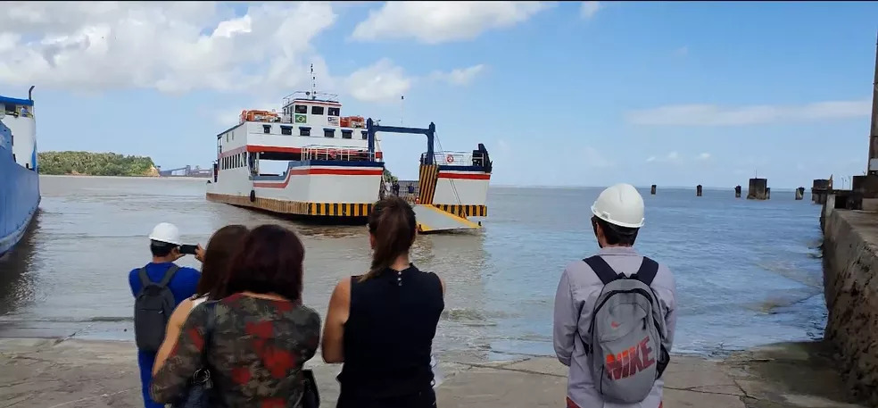 Após reunião de portas fechadas com Capitania dos Portos, ferry boat José Humberto volta a operar
