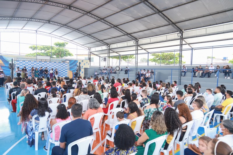 Em dois dias, Governo certifica cerca de 3 mil pessoas com cursos profissionalizantes, na capital maranhense