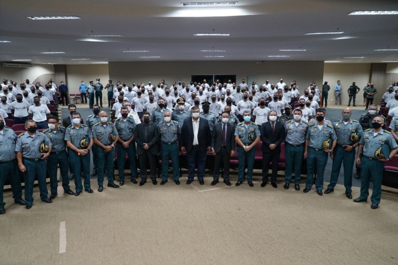 Governador Flávio Dino participa de aula inaugural dos novos soldados