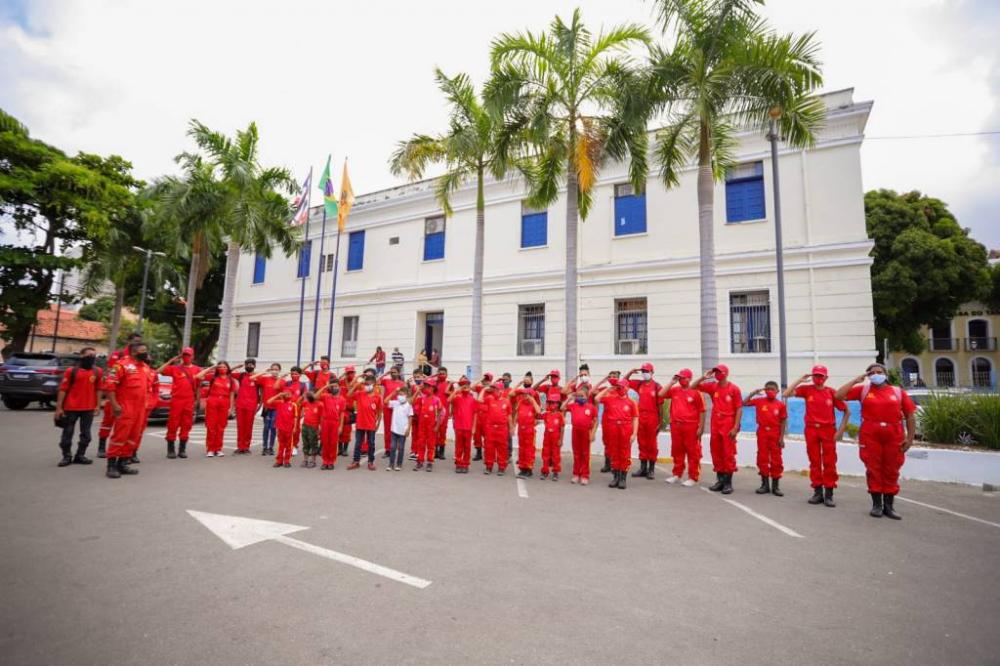 Inscrições para Bombeiro Mirim estão abertas com mais de 1700 vagas para estudantes da rede pública de ensino do Maranhão