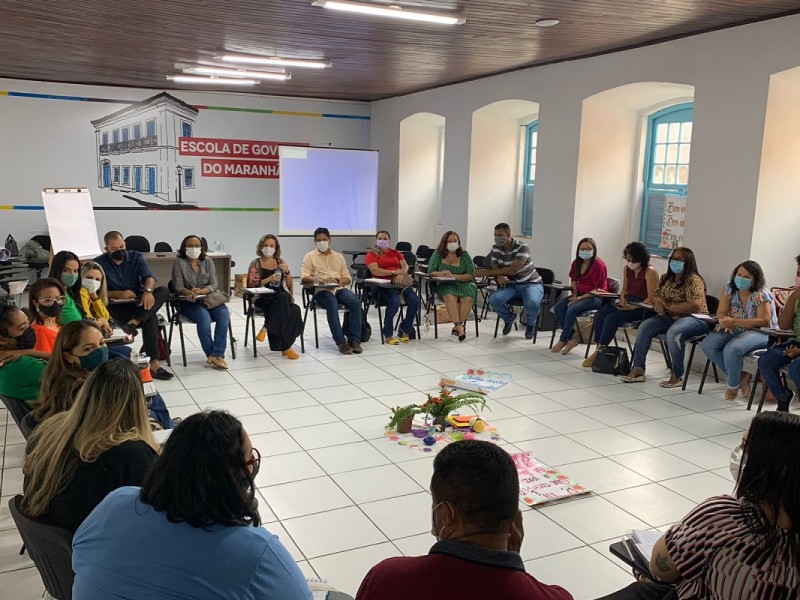 ESMA realiza abertura do curso de Facilitadores em Círculos de Justiça Restaurativa e Construção de Paz para profissionais da Funac