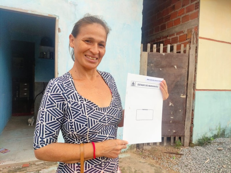 Governo promove mutirão para entrega de títulos de Regularização Fundiária a famílias carentes