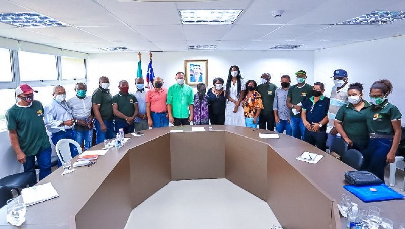 Governo do Estado se reúne com a coordenação da Aconeruq para tratar da regularização dos territórios quilombolas