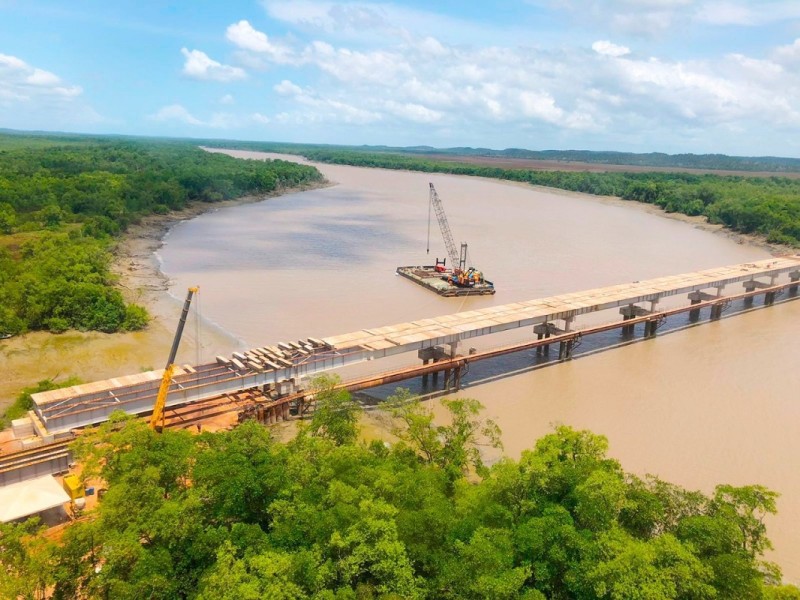 Construção da ponte entre Central e Bequimão mantém equipes focadas no controle de qualidade de concretagem