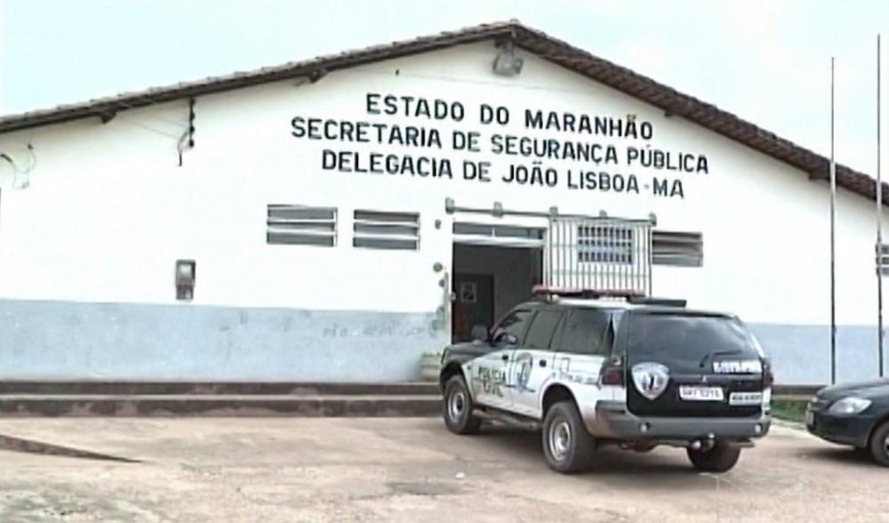 Adolecente de 17 anos é preso suspeito de decapitar o tio com golpes de foice em João Lisboa - MA