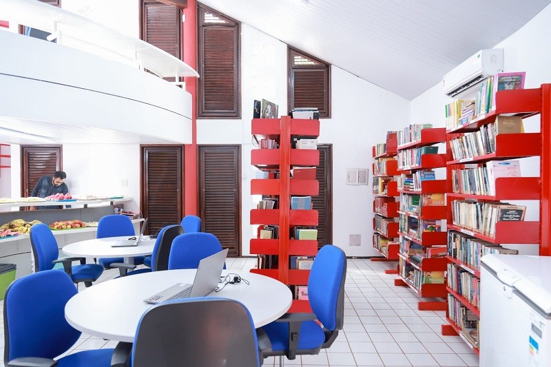 Escola e Farol do Saber em Riachão fortalecem educação no município