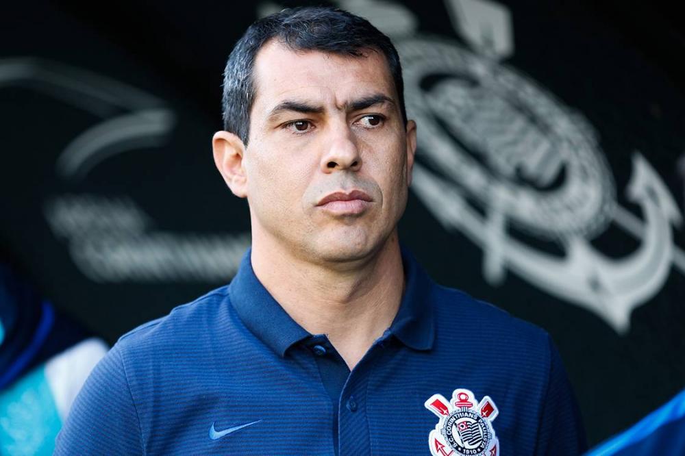 Carille é mandado embora do Corinthians após sofrer goleada