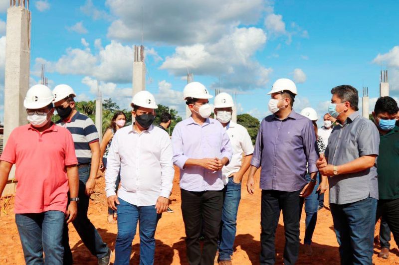 Comitiva do Governo vistoria obras da Caema e novo Socorrão em Imperatriz