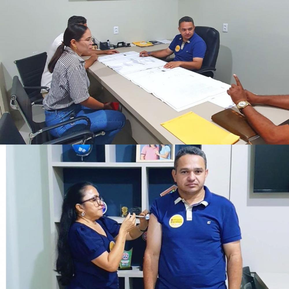 Prefeito Tony Brandão se reúne com engenheiros e  projetistas para tratar de novos projetos à população 