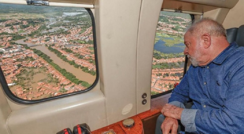 Lula chega ao Maranhão um mês depois que várias cidades decretaram situação de emergência