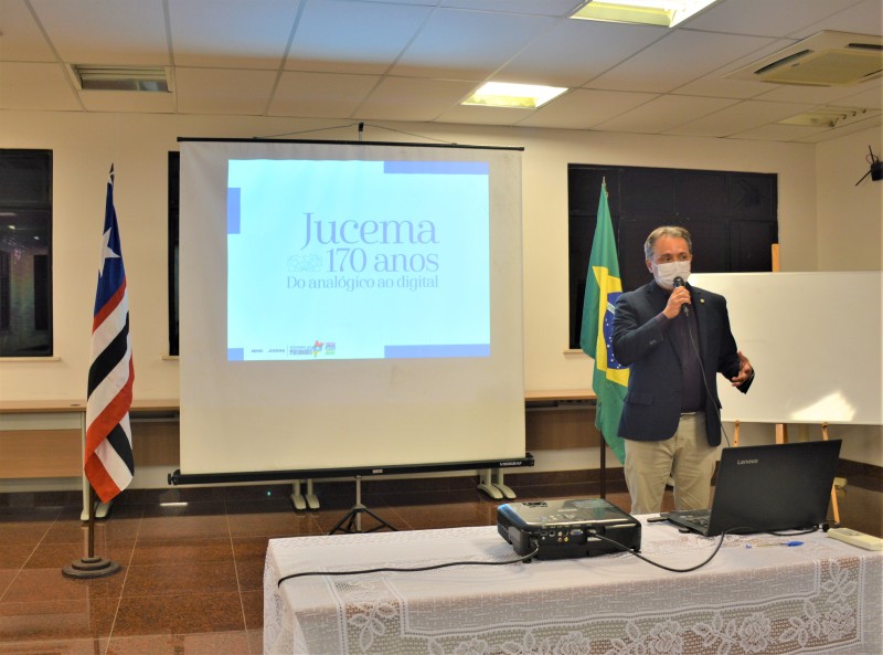 Jucema apresenta palestra virtual sobre Balcão Único Digital para classe contábil