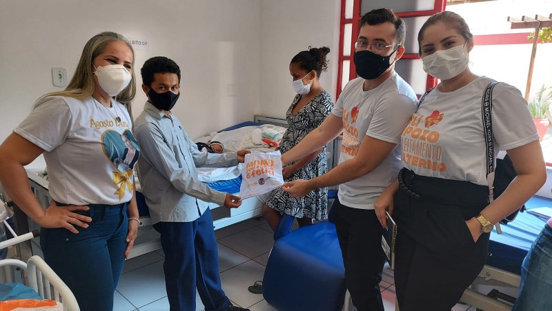 Governo promove ações da Campanha Agosto Dourado para rede de maternidades da capital e do interior
