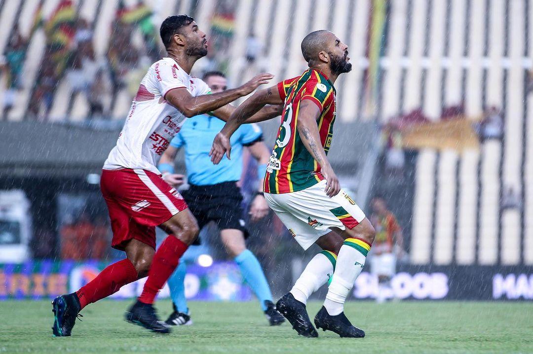 Nos acréscimos Sampaio empata em 1 a 1 com o CRB no Castelão pelo Brasileirão Série B