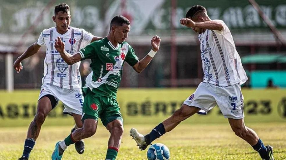 Nos pênaltis, MAC vence Tuna Luso e avança as oitavas de final da Série D