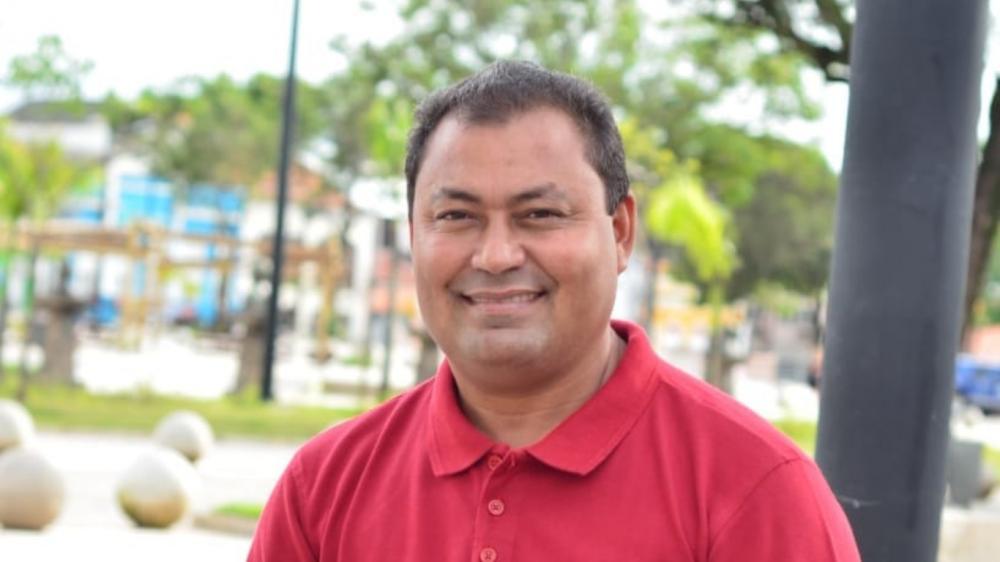 Prefeito que subornou vereador que jogou dinheiro pela janela em Cândido Mendes - MA é cassado