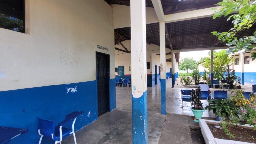Ministério Público solicita que o Governo Brandão reforme escola em estado precário em Carolina - MA
