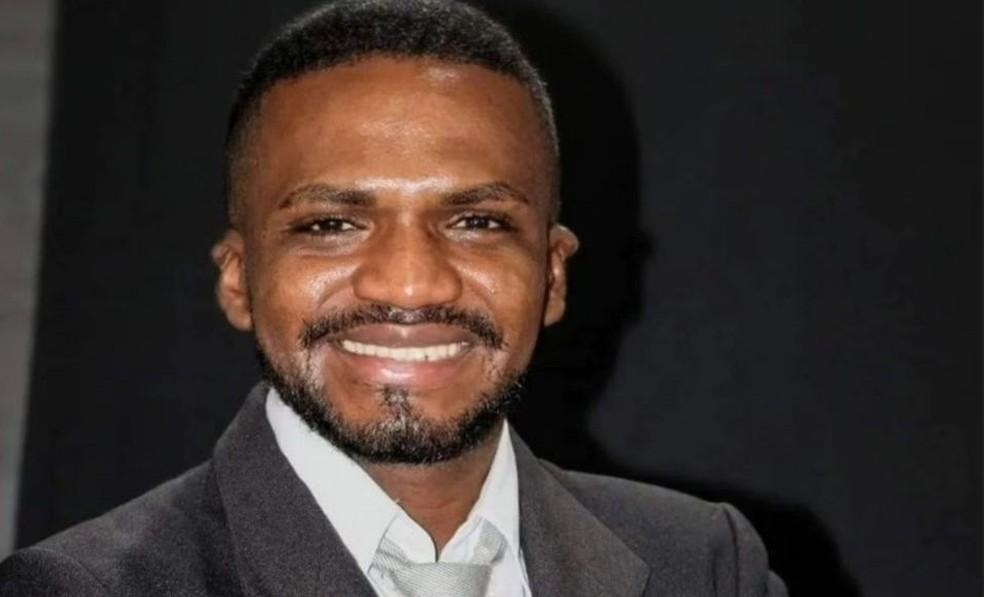 Mulher e namorado são presos acusados de matar gerente de farmácia em Coroatá