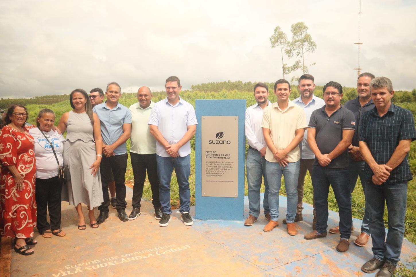 Suzano inaugura pista de caminhada na Vila Sudelândia (50 Bis) em Açailândia
