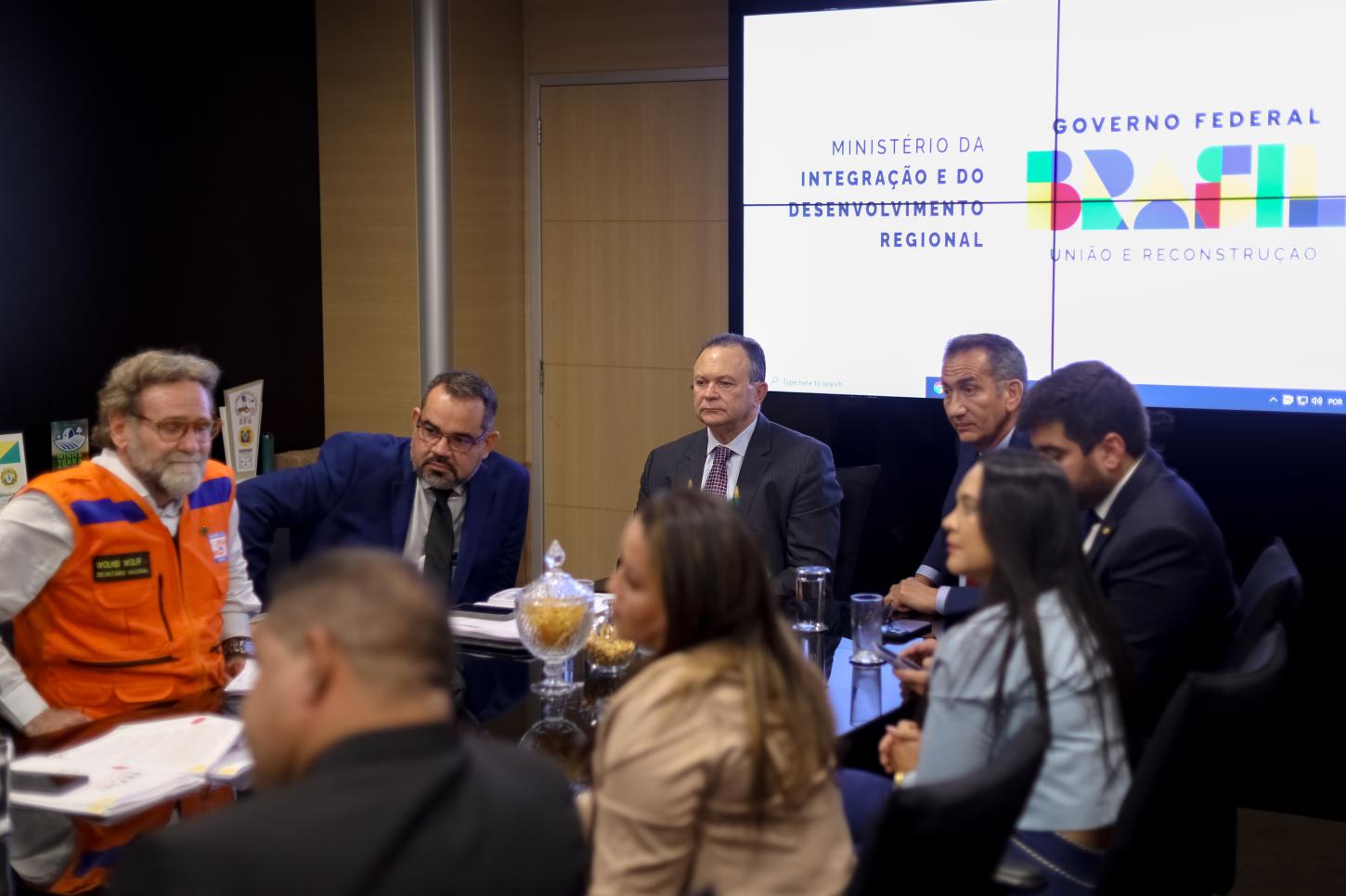 Deputada Edna Silva e autoridades debatem medidas urgentes para as voçorocas de Buriticupu