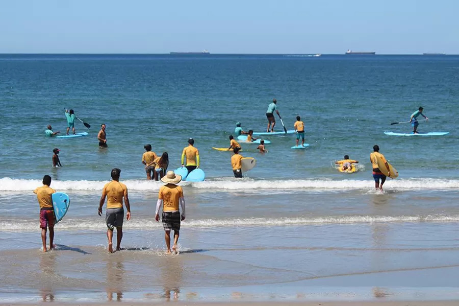 Surf para Todos: projeto democratiza o acesso ao surfe