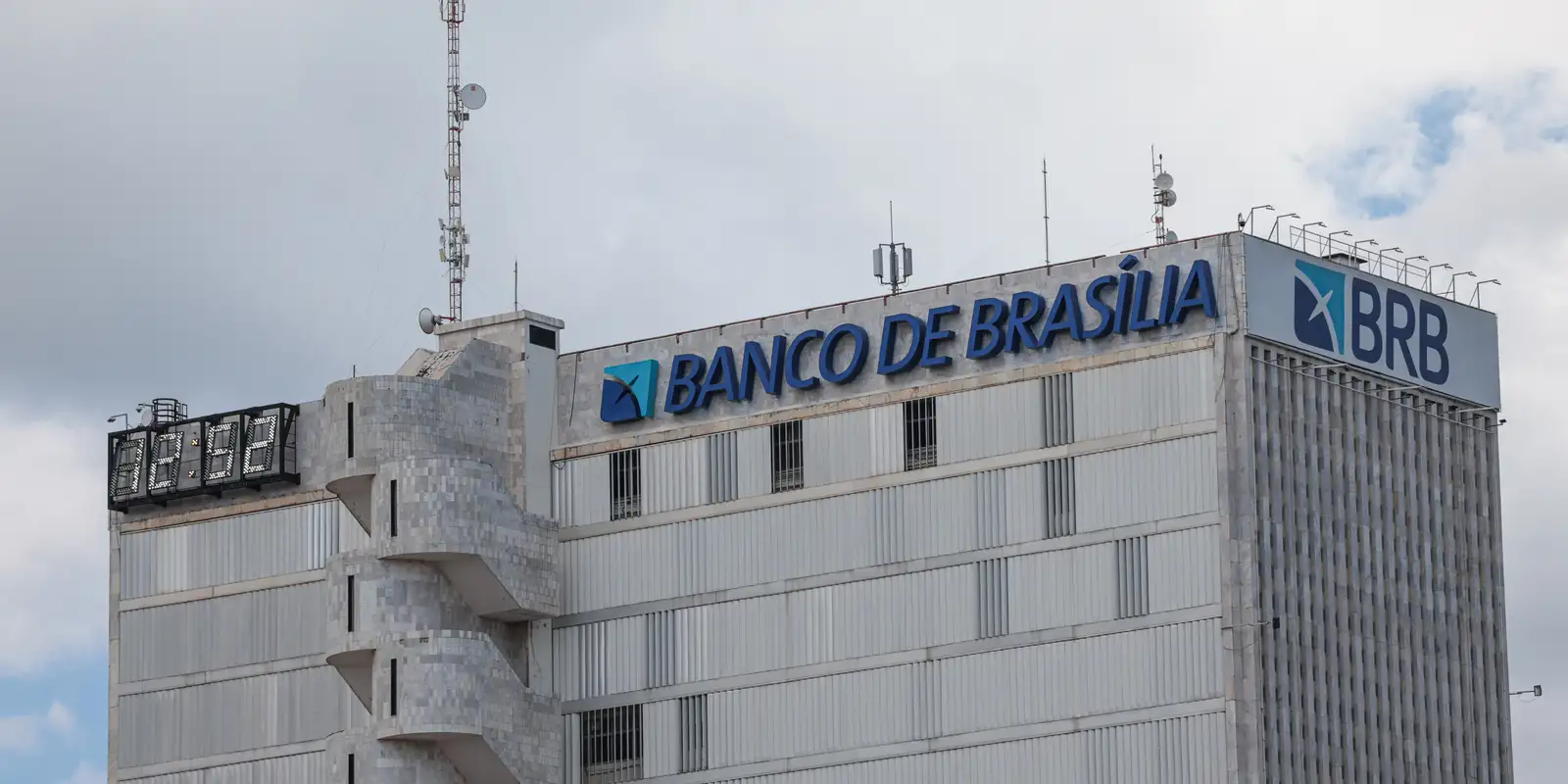 BRB adia balanço financeiro de 2025 após acordo de capitalização com a União