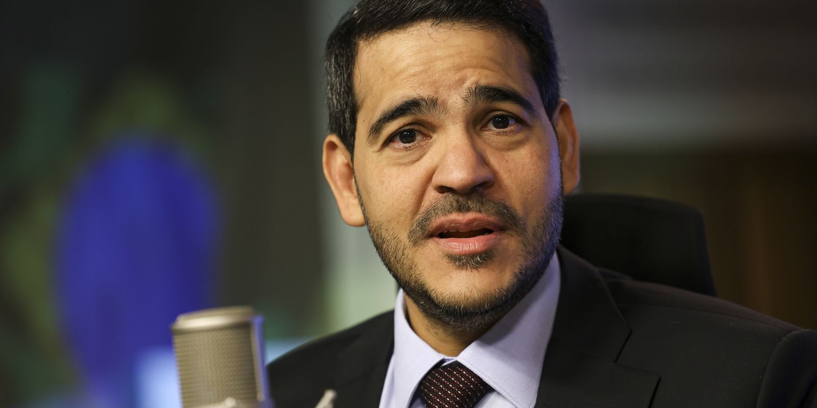 Lula anuncia nova indicação de Jorge Messias ao STF e critica rejeição do Senado