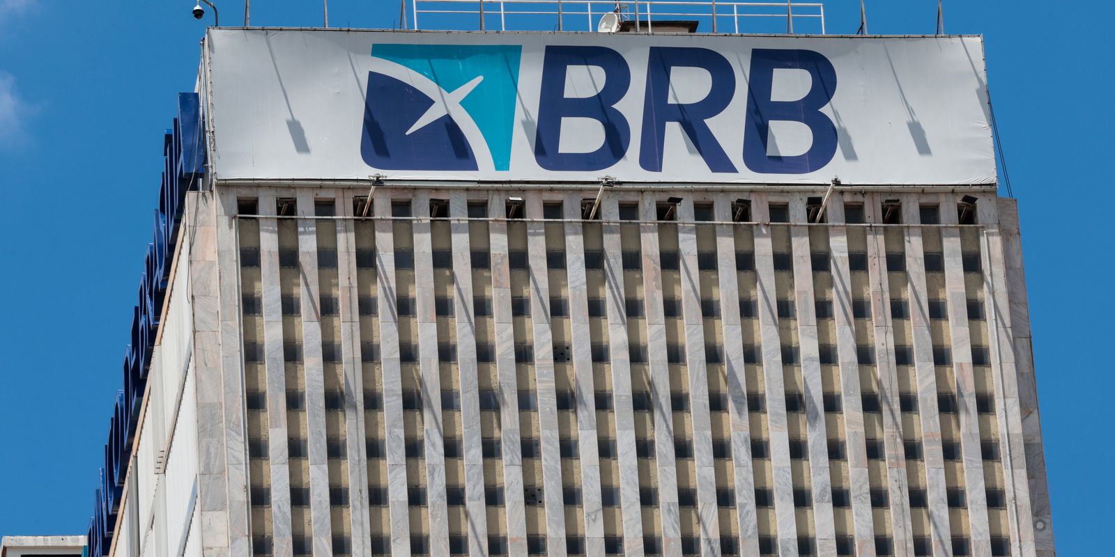STF suspende análise sobre uso de imóveis públicos para capitalizar BRB