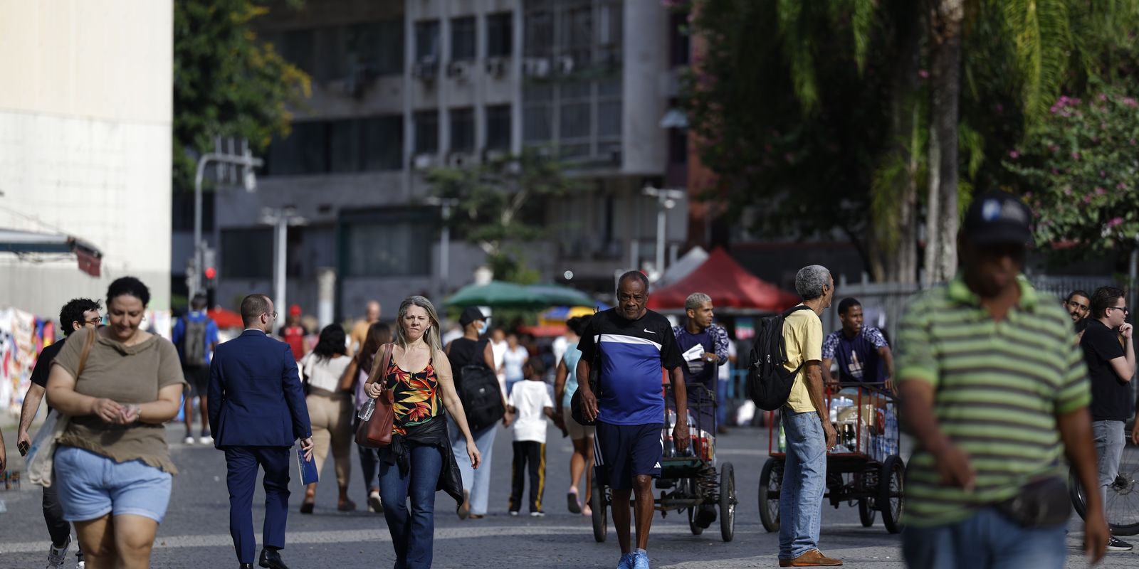 Entidades sem fins lucrativos apresentam menor diferença salarial entre gêneros