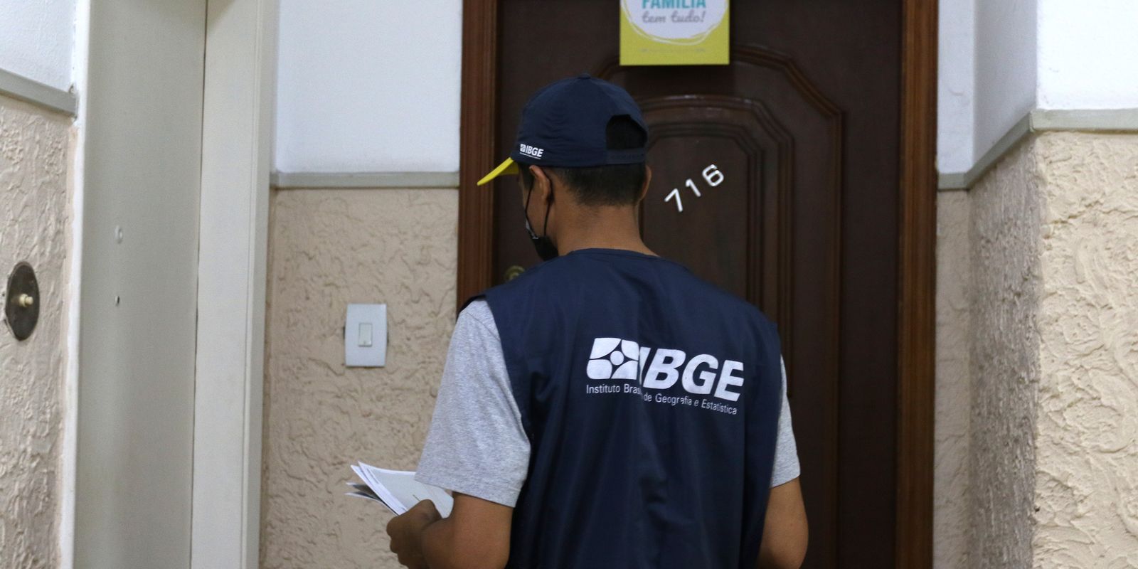 IBGE lança processo seletivo para 1.414 vagas temporárias