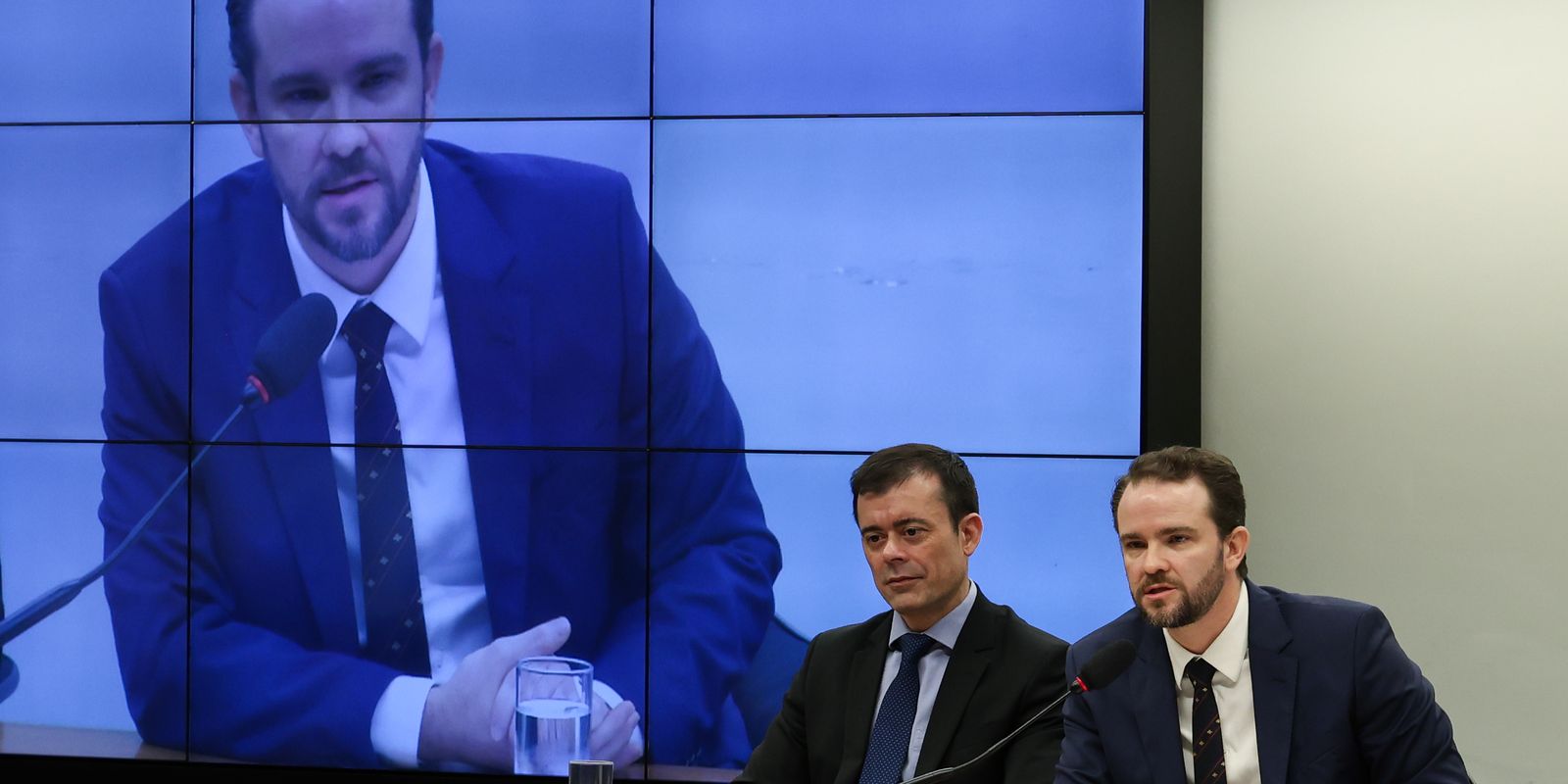 Dario Durigan defende redução da carga tributária para trabalhadores e rebate oposição