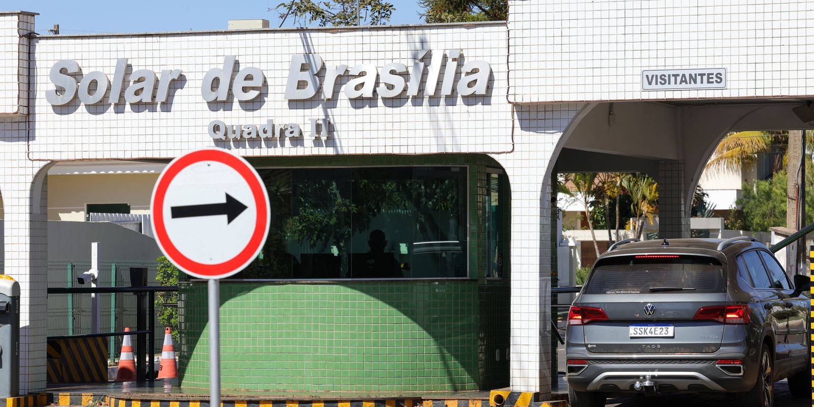 Bolsonaro apresenta recurso ao STF contra proibição de visitas na prisão domiciliar