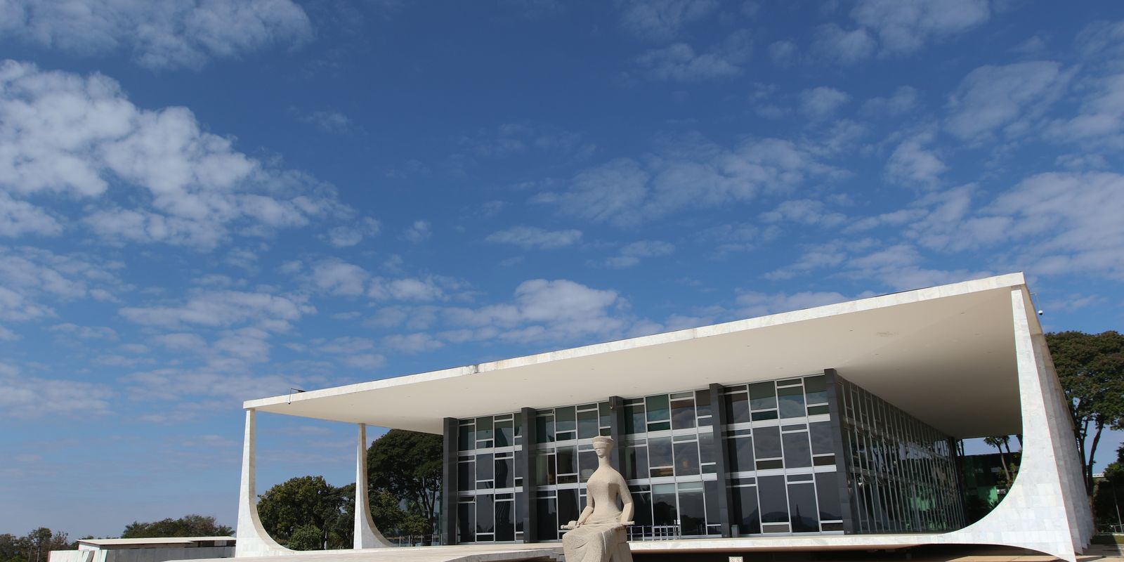 A defesa de Bolsonaro reforça pedido para manter prisão domiciliar