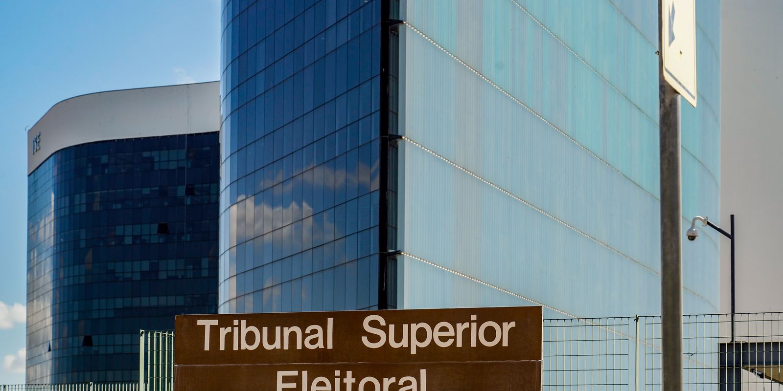 TSE confirma limite de R$ 133 milhões para gastos da campanha presidencial