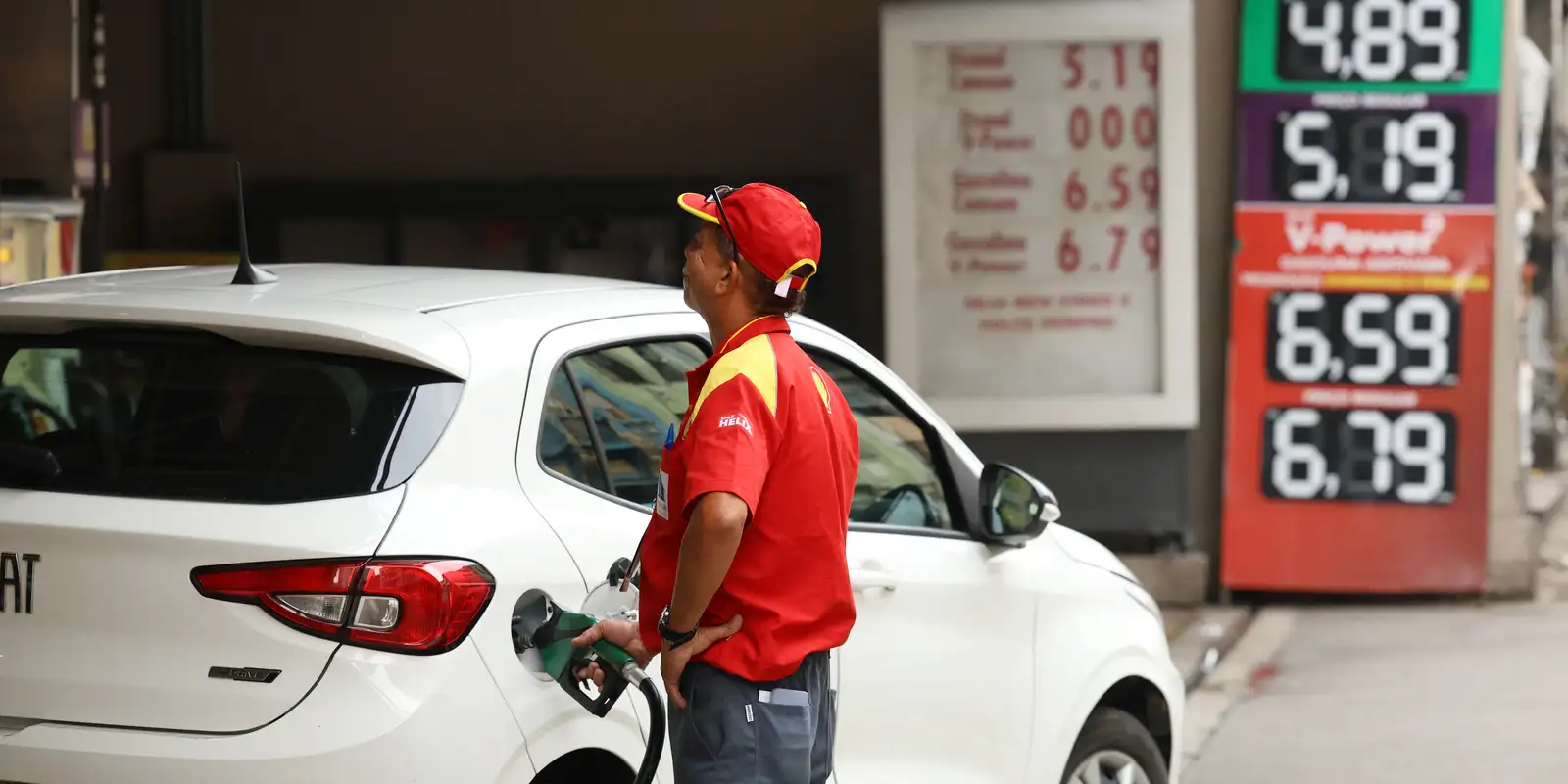 Elevação do percentual de etanol na gasolina para E32 gera divergência entre MPF e setor produtivo