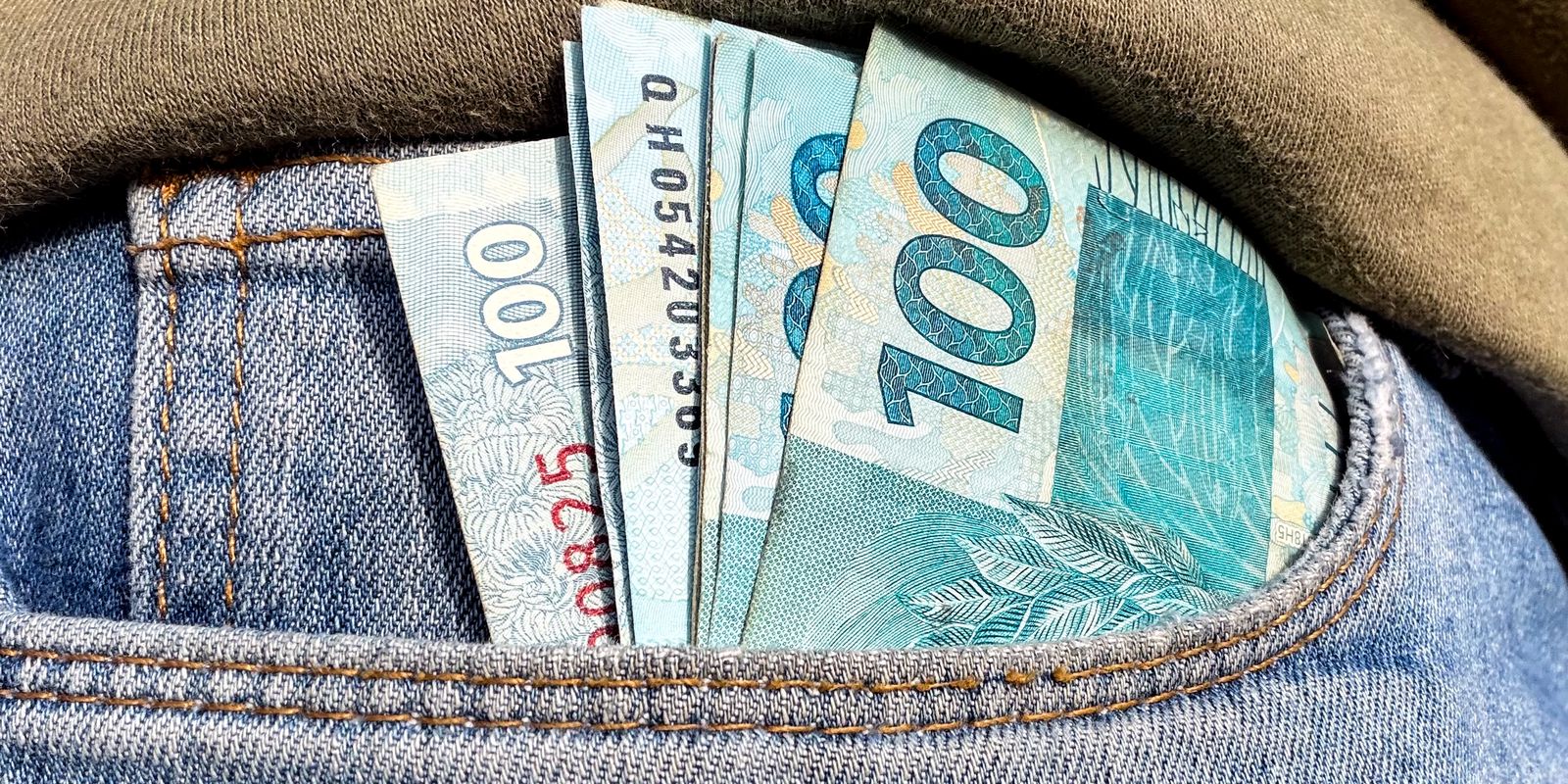 Bolsa Família de agosto é pago pela Caixa a beneficiários com NIS final 4