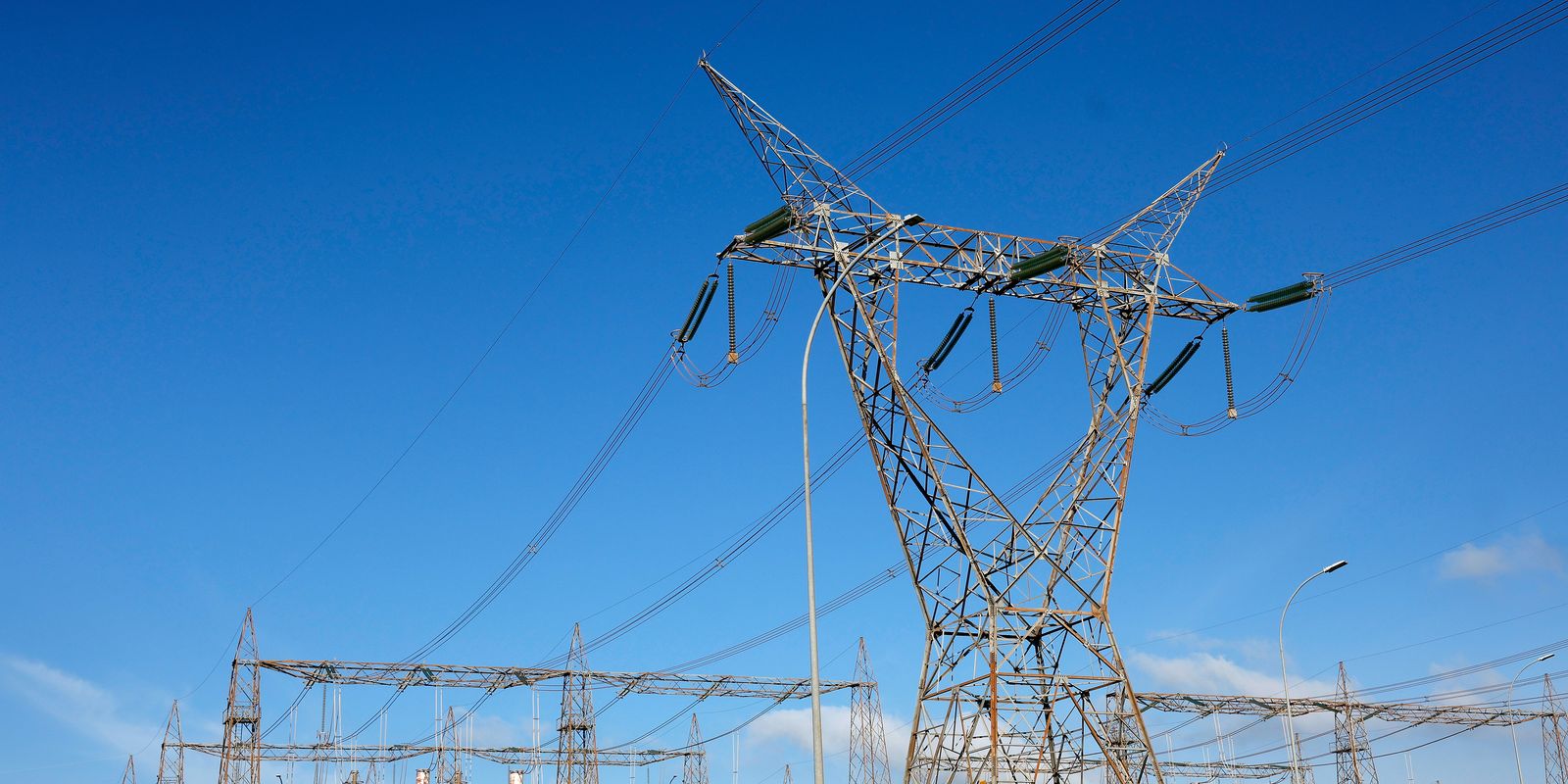 Mercado livre de energia permitirá que consumidores escolham seus fornecedores a partir de 2027