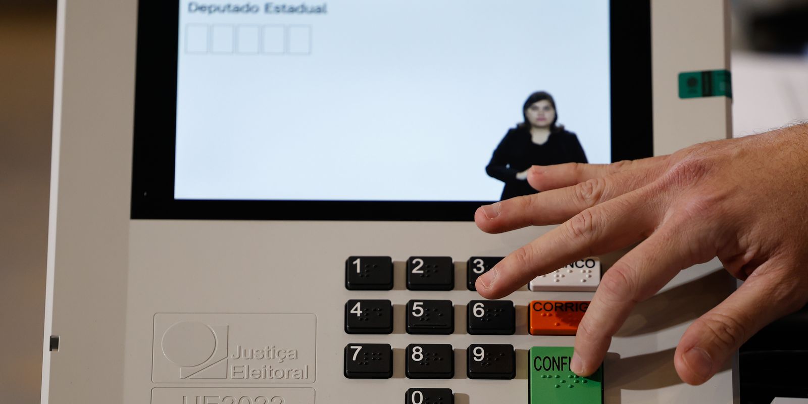 TRE-RJ altera 66 locais de votação para reforçar a segurança do pleito