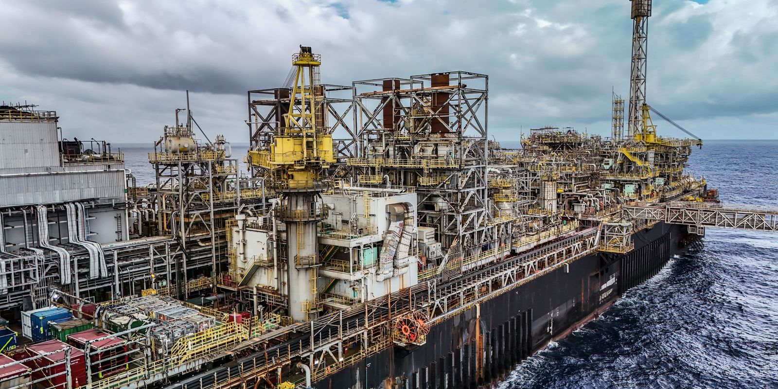 Campo de Tupi atinge marca histórica de 4 bilhões de barris no pré-sal operado pela Petrobras