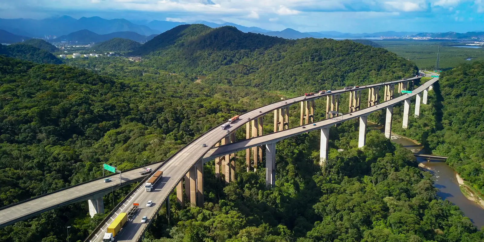 Brasil precisa duplicar investimentos em infraestrutura para eliminar gargalos históricos, aponta CNI