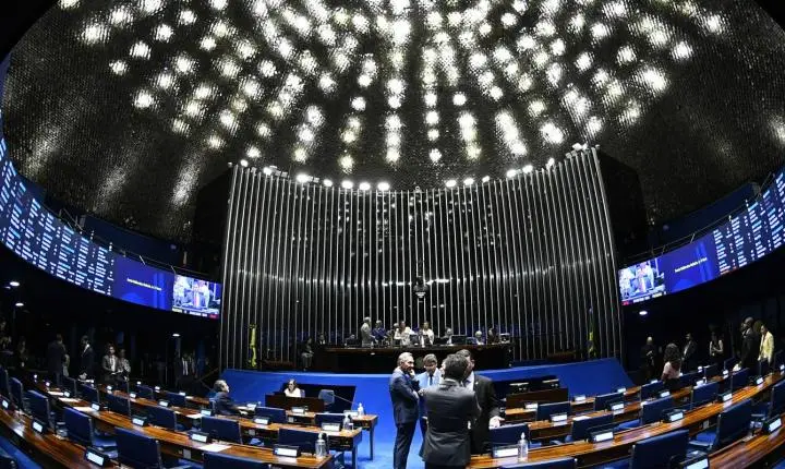 Congresso retoma atividades após recesso com calendário de esforço concentrado