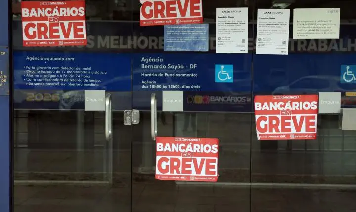 Bancários da Caixa rejeitam oferta do banco e dão continuidade à greve nacional