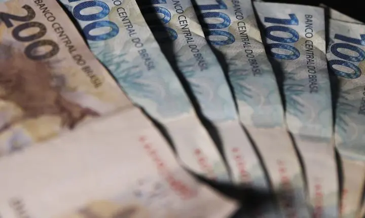 Caixa inicia pagamento do Bolsa Família para beneficiários com NIS final 7