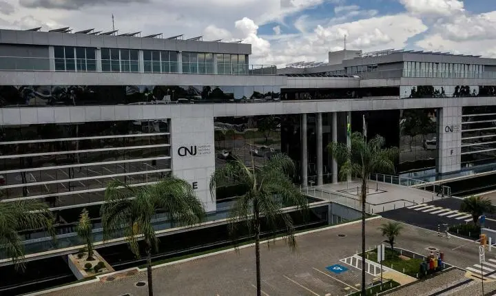 CNJ extingue aposentadoria compulsória e prevê perda de cargo para juiz