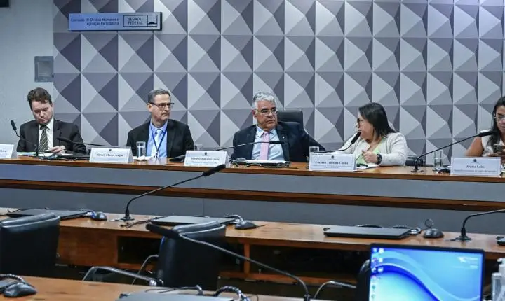 Defensores públicos exigem regras mais severas para a publicidade das bets