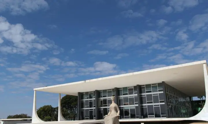 A defesa de Bolsonaro reforça pedido para manter prisão domiciliar