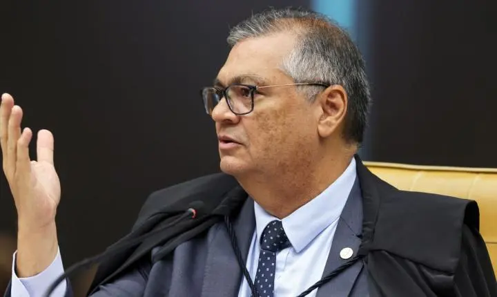Flávio Dino retira o sigilo de investigação sobre o filme Dark Horse